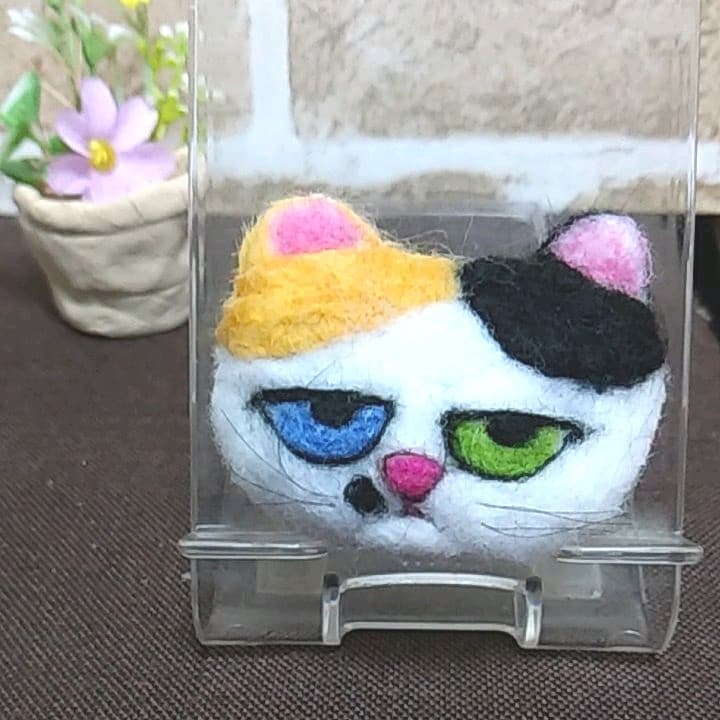 ＊羊毛フェルト＊ねこ＊ブローチ