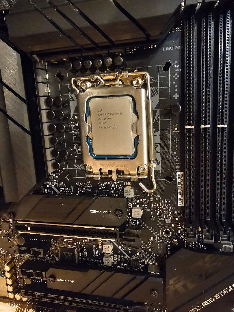 ASUS ROG STRIX B660& i5-12600K　セット