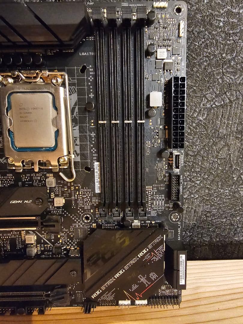 ASUS ROG STRIX B660& i5-12600K　セット