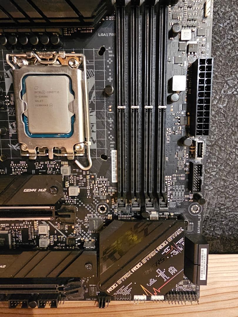 ASUS ROG STRIX B660& i5-12600K　セット
