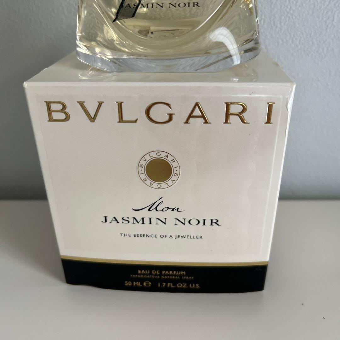 ほぼ未使用 BVLGARI MonJASMINE NOIR オードパルファム